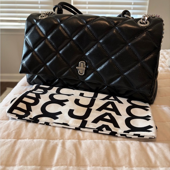 Black Quilted Leather Handbag - Picture 13 of 13